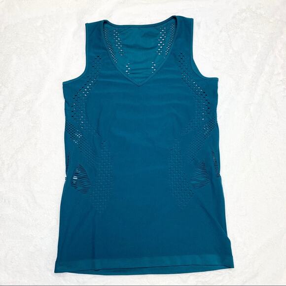 FABLETICS Adra Teal Laser Cut Seamless V-Neck Tank Top size XS - Picture 5 of 12